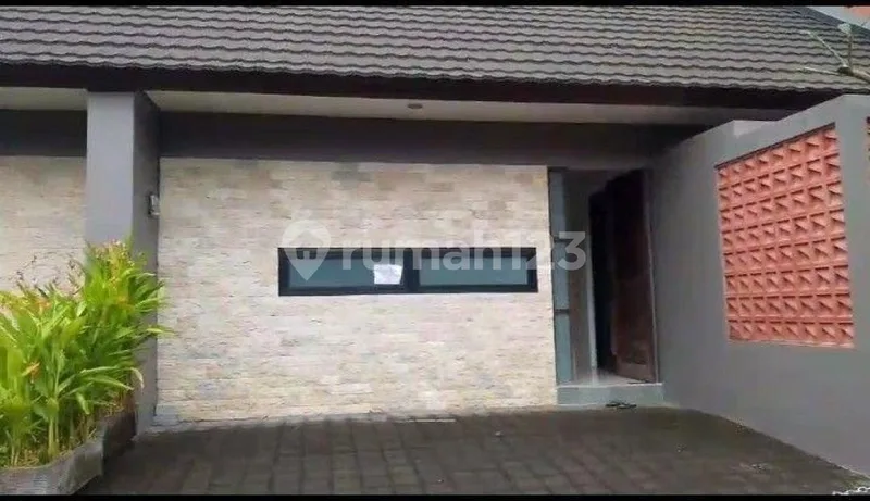 Disewakan Villa Baru Renovasi Full Furnished - Real Estate in Bali