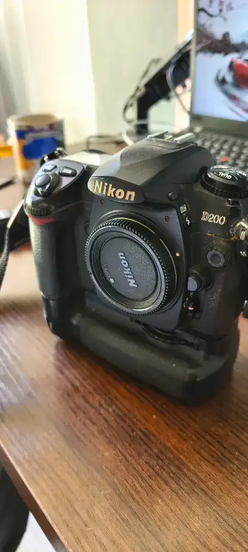 DI JUAL kamera D 200 NIKON - Electronics in Bali
