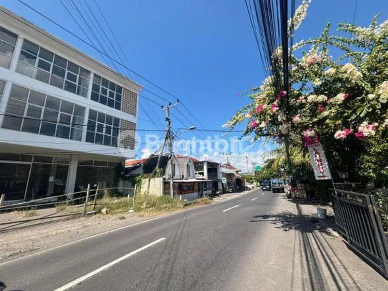 Ruko 3 Lantai Strategis Lokasi Sidakary Denpasar Selatan - Bali in Bali