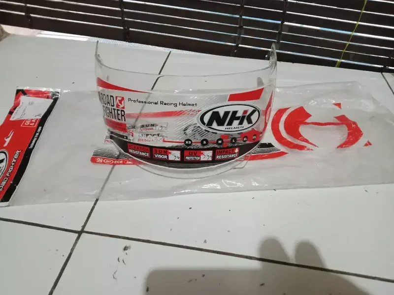 Visor Helm NHK Terminator 2 Sun Visor Helmet BARU Kaca Helm - Vehicles in Bali