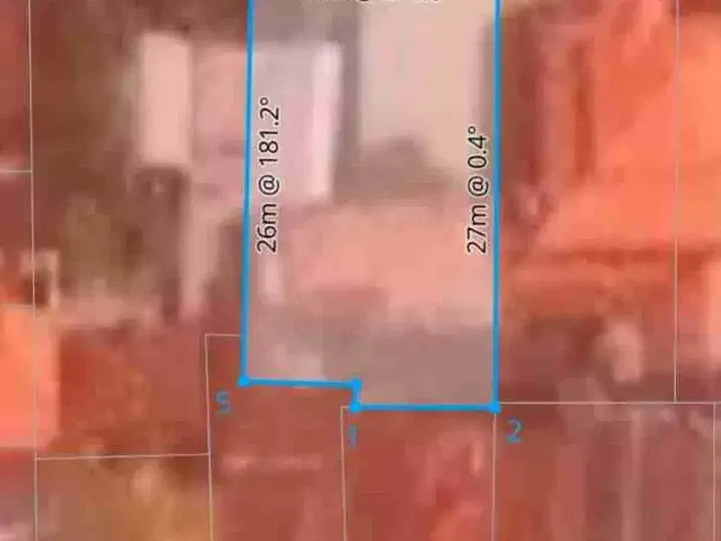 Tanah Jalan Utama Bung Tomo Denpasar Bonus Bangunan Kost - Real Estate in Bali