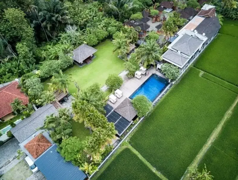 MAGNIFICENT 3 BEDROOMS VILLA DIKOTA DENPASAR - Bali in Bali