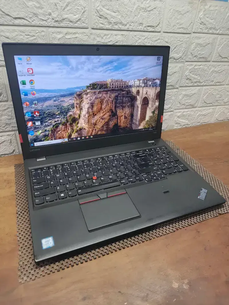Lenovo Thinkpad T560 intel Core i5 Gen-6 (8/256gb) 15,6 inch FHD JOSS - Electronics in Bali