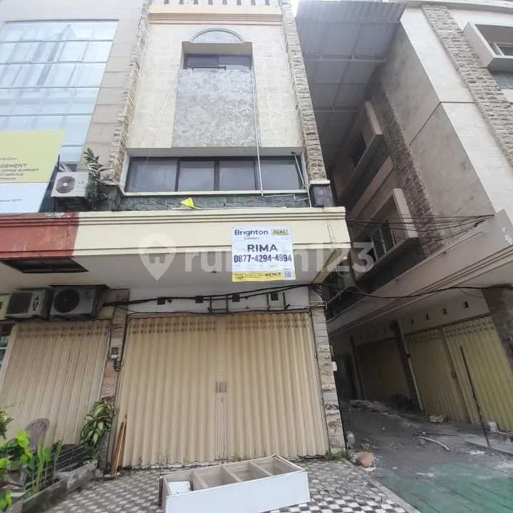 Ruko Strategis Area Pertokoan dan Perkantoran Depan Trans Studio Mall - Bali in Bali
