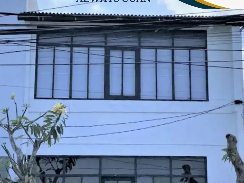 For Sale Ruko 2 Lantai Area Seminyak Siap Huni - Bali in Bali