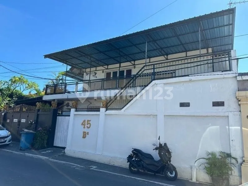 Lease Hold Rumah Lt.2, Kolam Renang , 8Kt Strategis Sanur - Bali in Bali