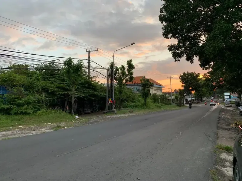 Dijual Tanah di Jalan Utama Teuku Umar Barat dekat Seminyak - Bali in Bali