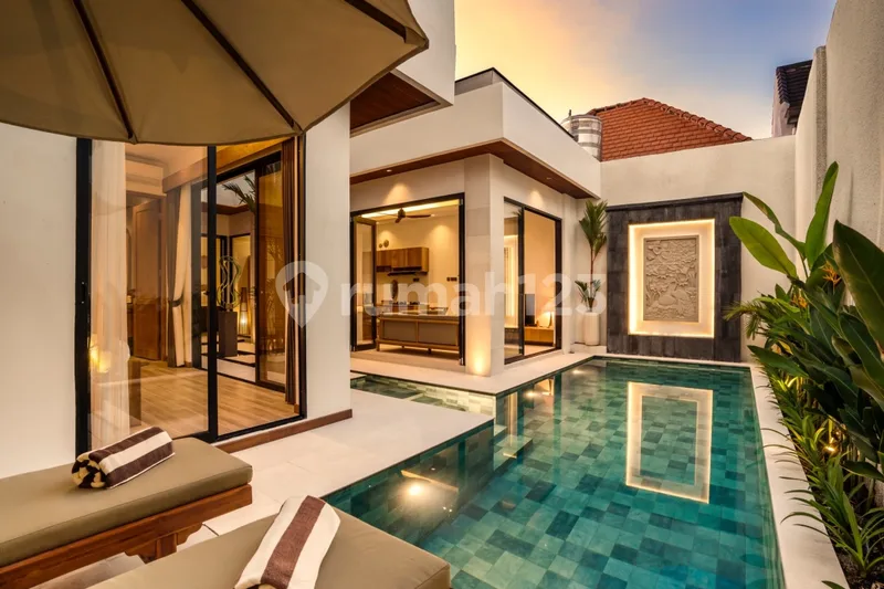 Price Reduced New Modern Villa 3 Beds Kerobokan - Real Estate in Bali