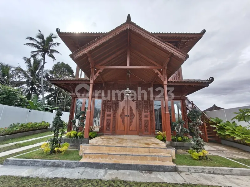 Dijual Villa Joglo Ubud - Bali in Bali