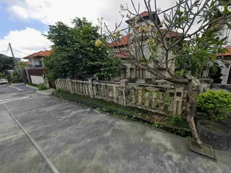 Rumah Strategis Nyaman Muding Indah Kerobokan Kaja Bali - Bali in Bali
