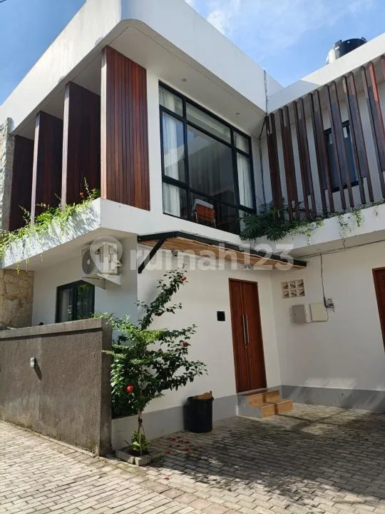 Tahunan Bulanan Villa Baru 2 LT 3 KT Pet Friendly Pererenan - Bali in Bali