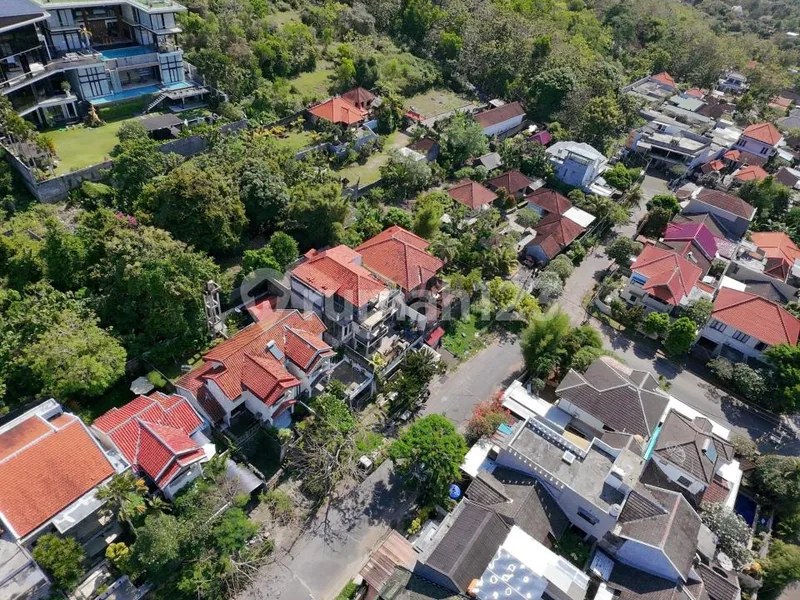 Villa 3 Lantai Rooftop Ocean View Puri Gading Jimbaran Kuta Selatan Badung - Real Estate in Bali