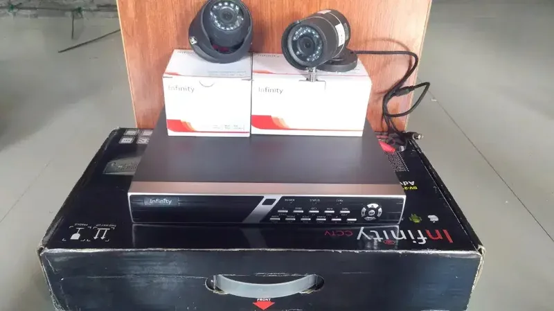 Satu paket CCTV Infinity - Electronics in Bali