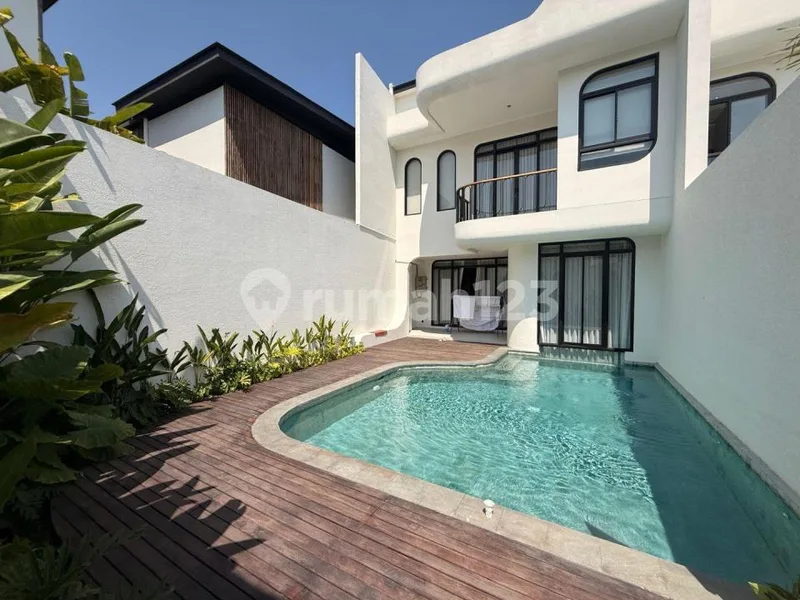 Yearly Rental 2 Bedrooms Villa Berawa Canggu - Real Estate in Bali
