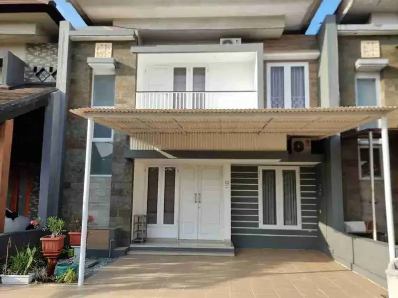 Disewakan Rumah 3 kamar di komplek perumahan area bypass - Real Estate in Bali