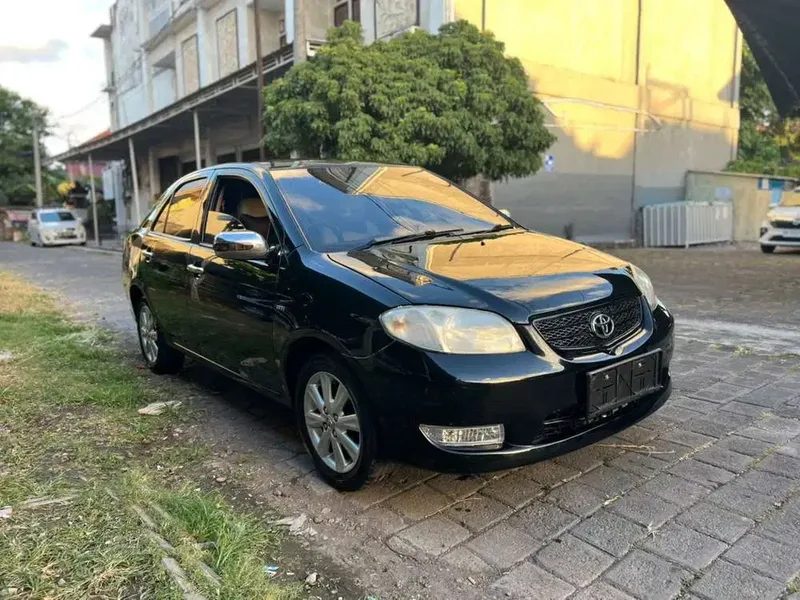 Toyota vios Limo 2005 manual - Vehicles in Bali
