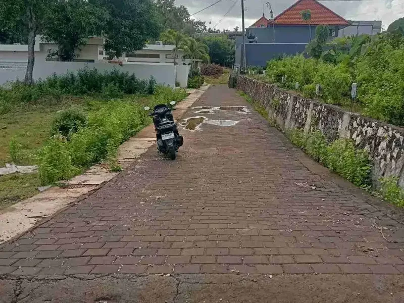 Disewakan Tanah Plot kecil yang terletak di kawasan Jl. Pantai Balangan dekat dengan tofino villas - Real Estate in Bali