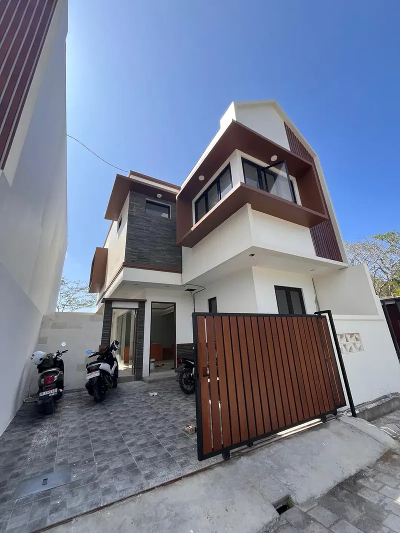 DIJUAL VILLA MODERN MURAH DALAM KOMPLEKS NUSA DUA - Real Estate in Bali