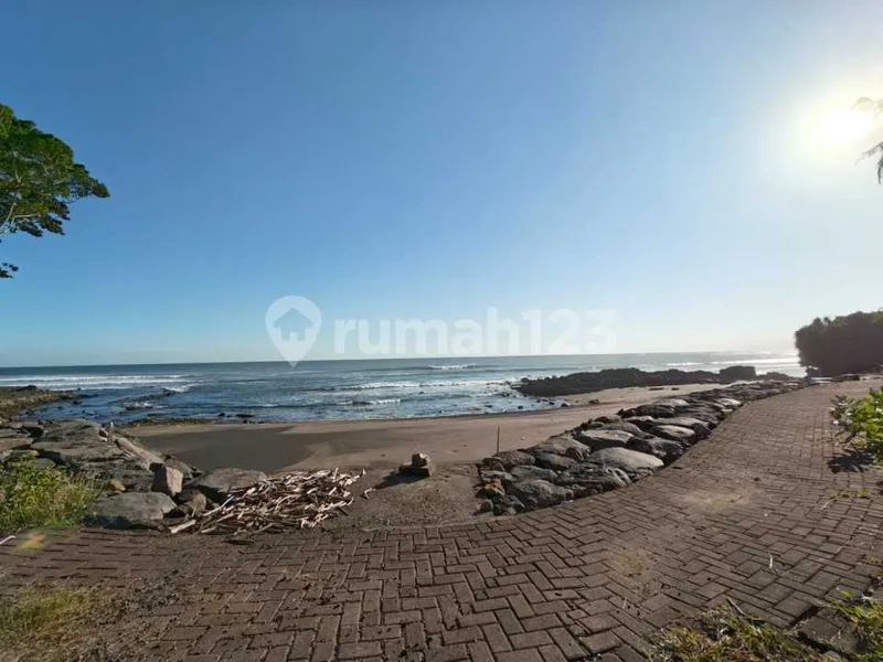 Tanah Istimewa!100 Meter Jalan Kaki ke Pantai Soan Galuh, Tabanan - Bali in Bali