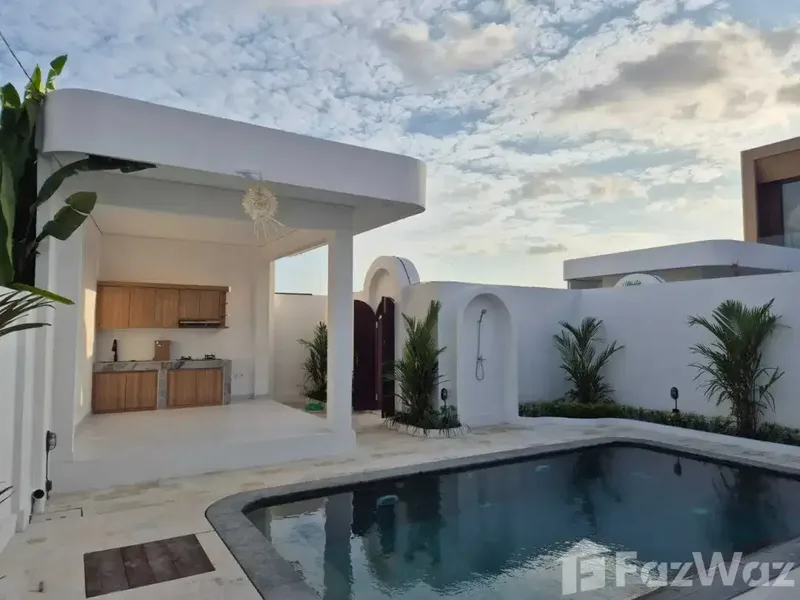 2 Bedroom Villa for rent in Batu Bolong, Bali - Real Estate in Bali