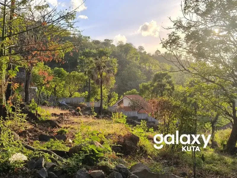 DIJUAL TANAH VIEW LAUT DI AMED KARANGASEM - Real Estate in Bali