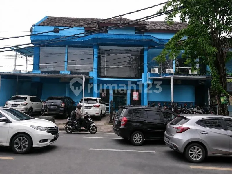 Dijual Ruko 3 Lantai - Jalan Utama - Bali in Bali