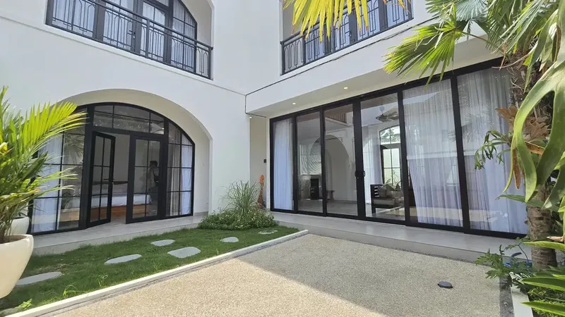 Bright White Minimalist Style Villa Padonan - Bali in Bali