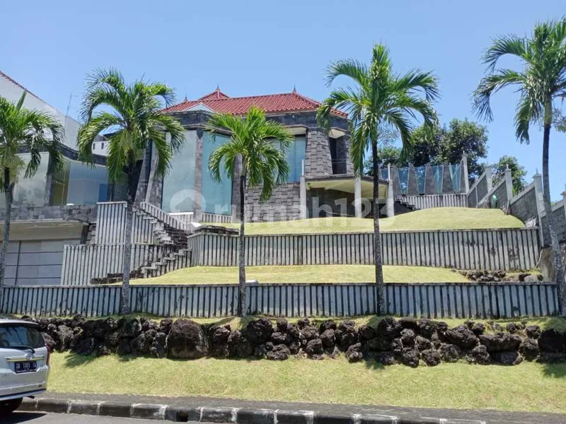 Rumah Ready 5br Kawasan Elite Semi Fullnished Di Denpasar Timur - Bali in Bali