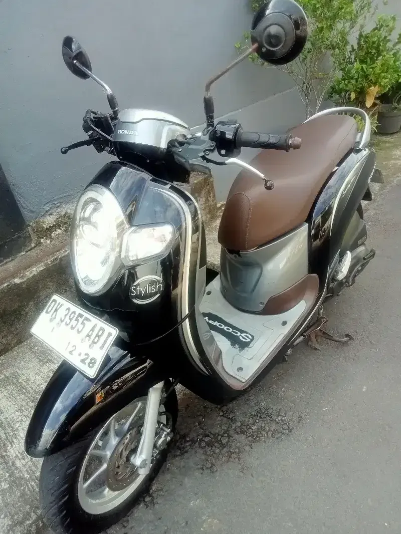 Scoopy tahun 2018 original - Vehicles in Bali
