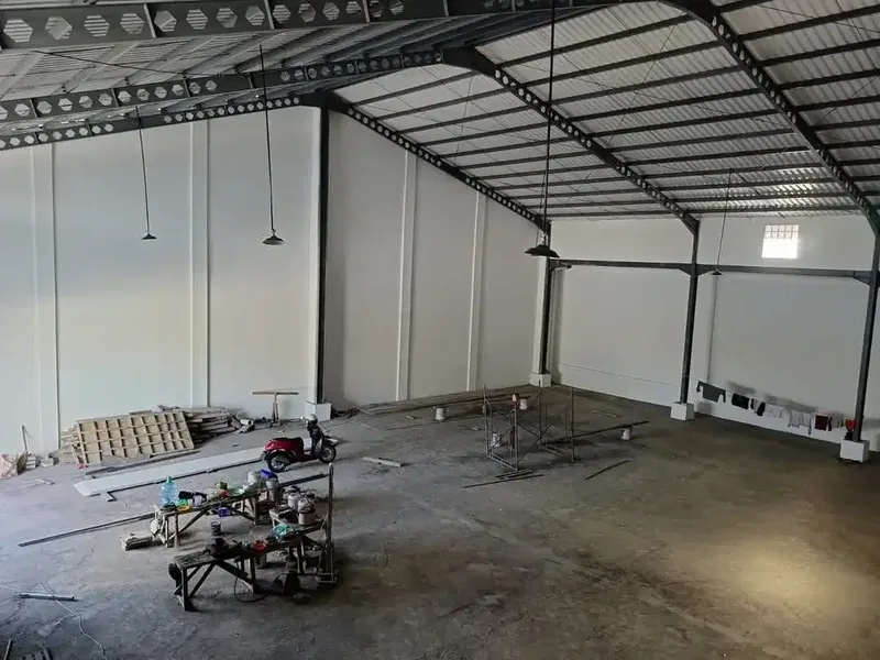 Dijual atau Disewakan Gudang dan Kantor di Jalan Mahendradata Denpasar Barat SHM, Legalitas Lengkap dan Siap Operasional - Real Estate in Bali