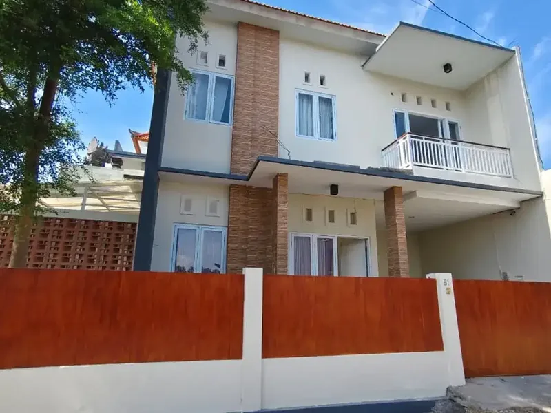 DI JUAL RUMAH DEKAT PANTAI SANUR DENPASAR SELATAN BALI - Real Estate in Bali