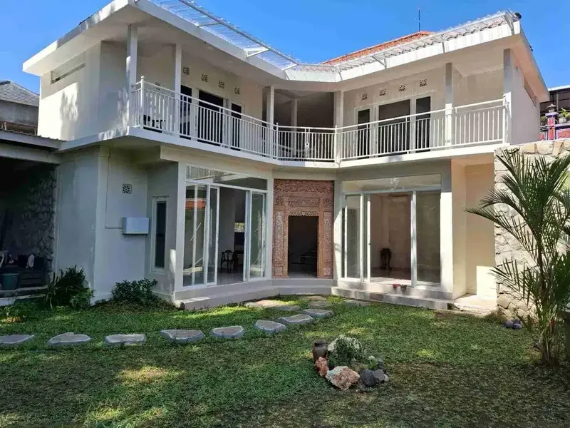 Rumah Gaya Vila View Sawah dan Sungai Ayani Utara Denpasar - Real Estate in Bali