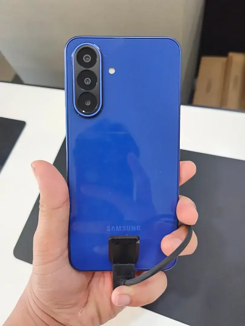 Samsung Galaxy A27 5G - Electronics in Bali