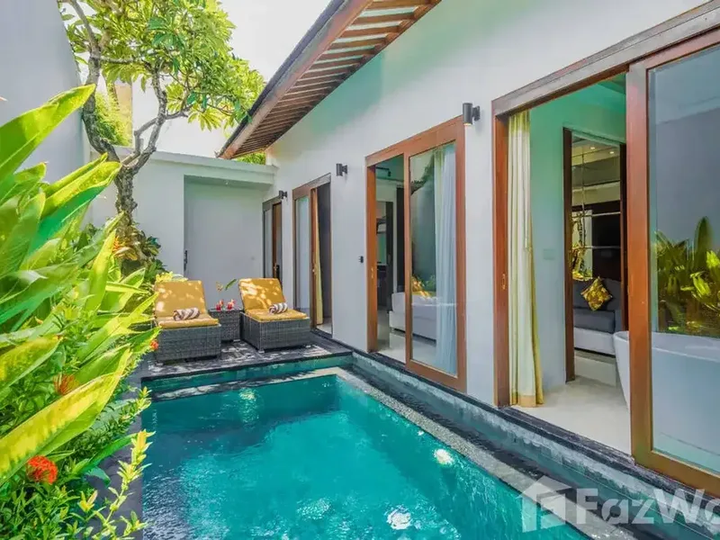 6 Bedroom Villa for sale in Kuta, Bali - Real Estate in Bali