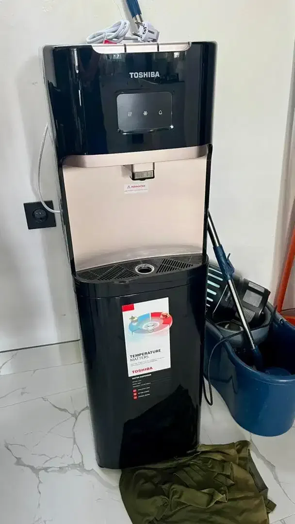 Dispenser toshiba - Home & Garden in Bali