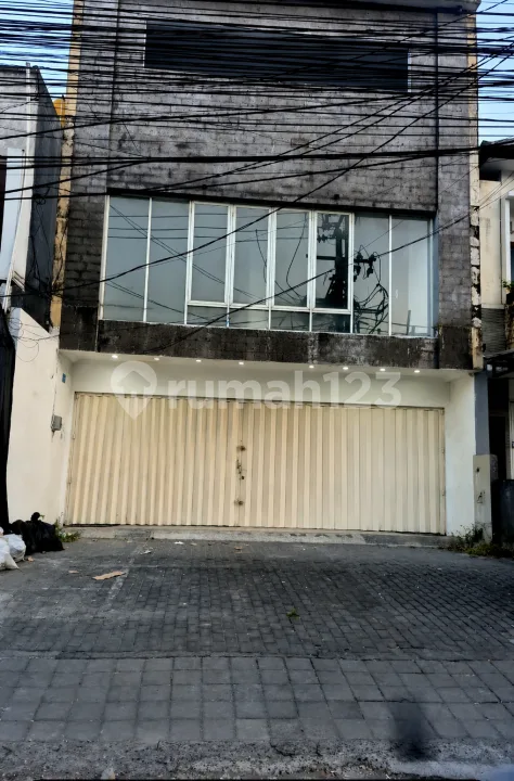 Dijual / Dikontrakkan Ruko 3 Lantai - Jl. Pulau Buton, Denpasar - Bali in Bali