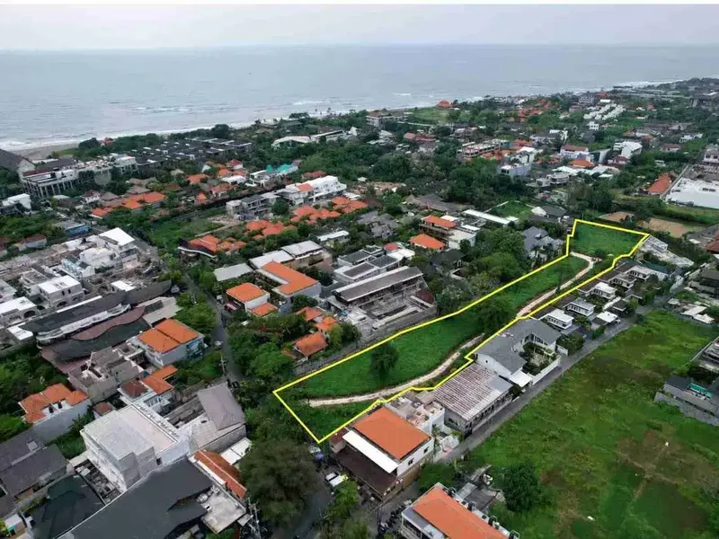 Turun harga tanah 70are main road berawa canggu 400m pantai 1,9M/are bs split 25 are - Bali in Bali
