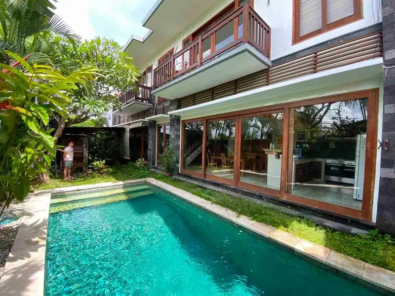 Jarang ada jual , Rumah Villa 2 are di dekat jl Bidadari seminyak Kuta Bali - Bali in Bali