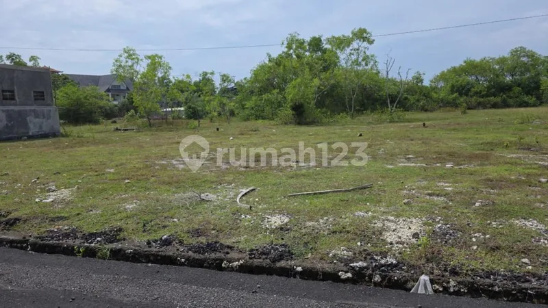 Small Plot Land In Ungasan With Yellow Zone - Bali in Bali