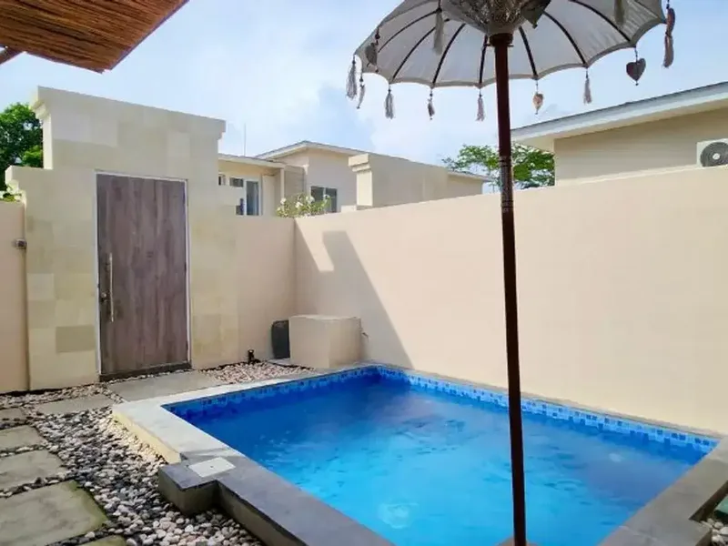RESORT STYLE LIVING WITH PRIVATE POOL FOR SALE IN DHARMAWANGSA NUSA DUA BADUNG - Real Estate in Bali