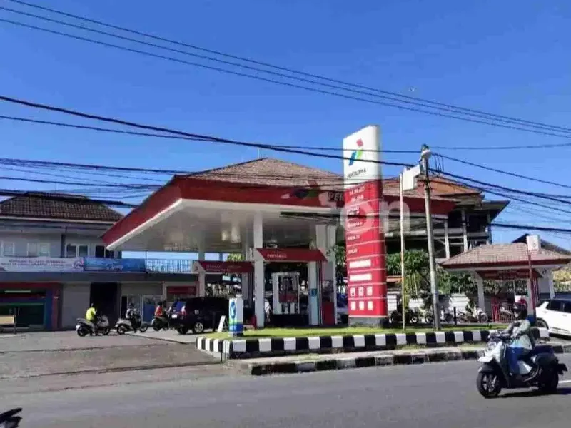 SPBU Aktif di Jalan Utama WR Supratman Denpasar - Real Estate in Bali