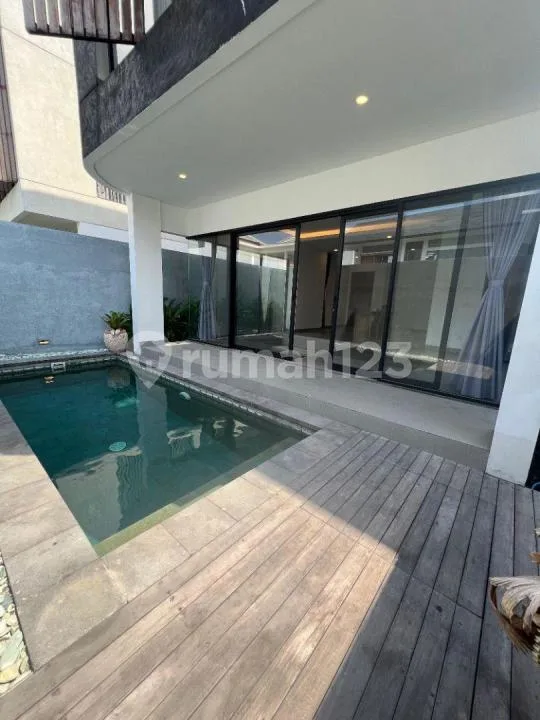 Villa Murah Siap Huni di Seminyak, Fully Furnished - Real Estate in Bali