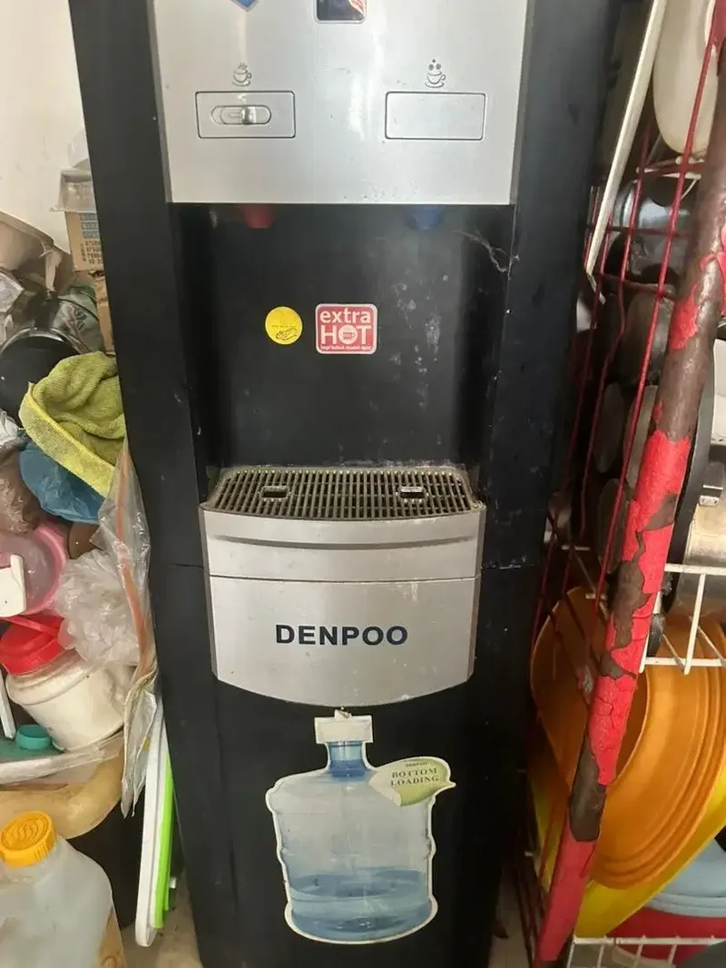 Dispenser Denpoo low watt - Electronics in Bali