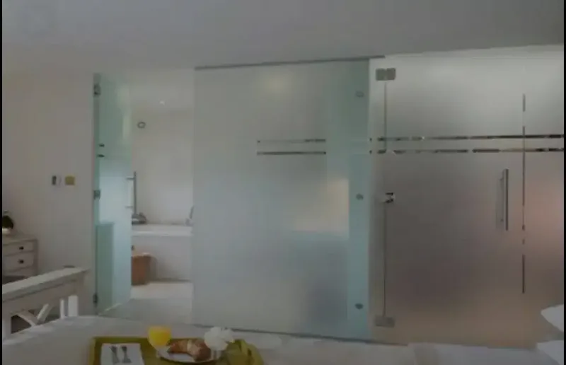 Yg mau kamar mandi jadi privasi langsung psng sticker sanblas aja - Home & Garden in Bali