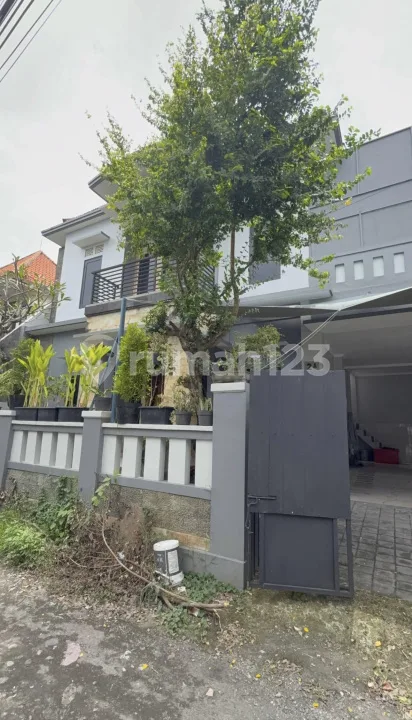 Disewakan Rumah Lokasi Sedap Malam Deket Hang Tua Sanur - Bali in Bali