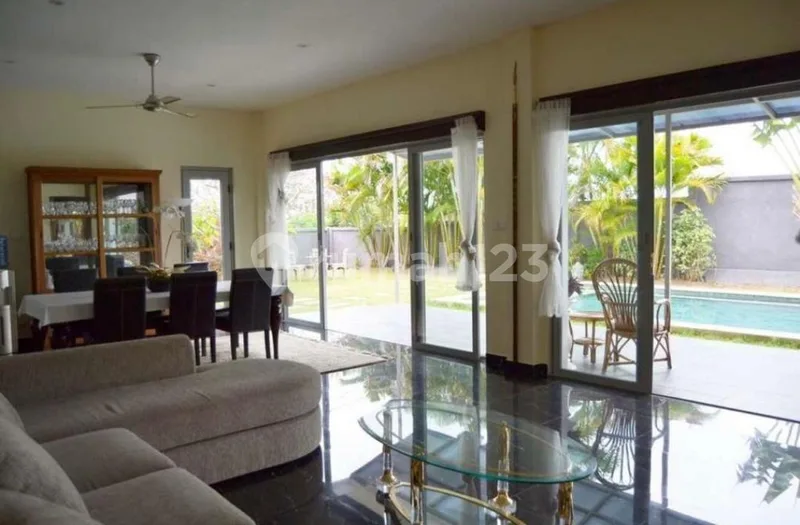 Villa Mewah Terawat Fasilitas Sangat Baik Lokasi Bagus - Bali in Bali