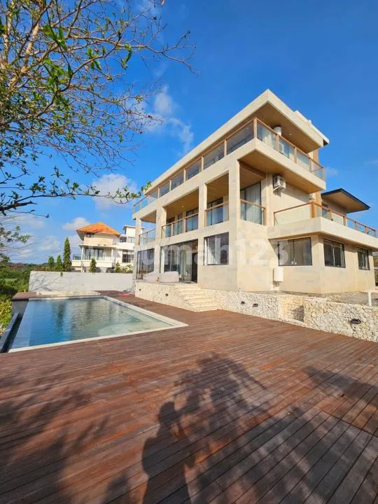 Villa Lux Fully Furnish di Pecatu Uluwatu Bali - Bali in Bali