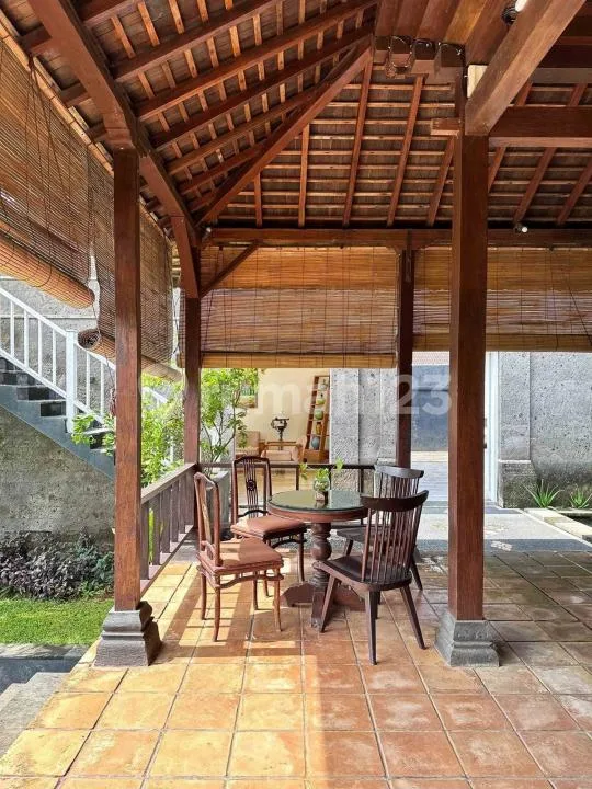 Villa Mewah Luas dengan Pemandangan Sawah Strategis di Canggu - Real Estate in Bali