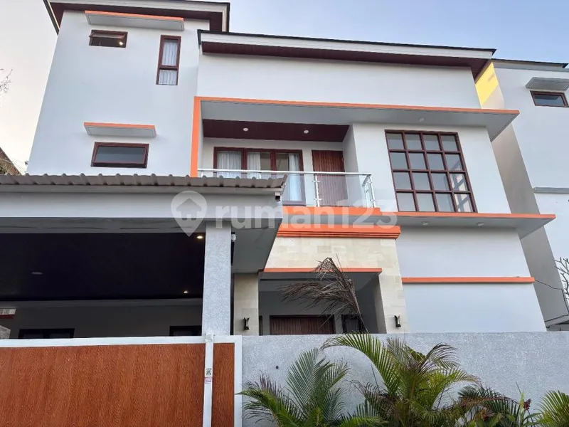 Vila 3 Lantai Ocean View, Furniture dan Baru - Real Estate in Bali