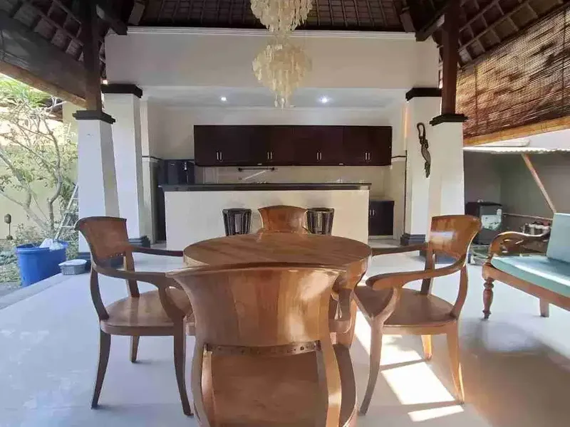 villa beachside jalan tanjung sanur bali - Real Estate in Bali